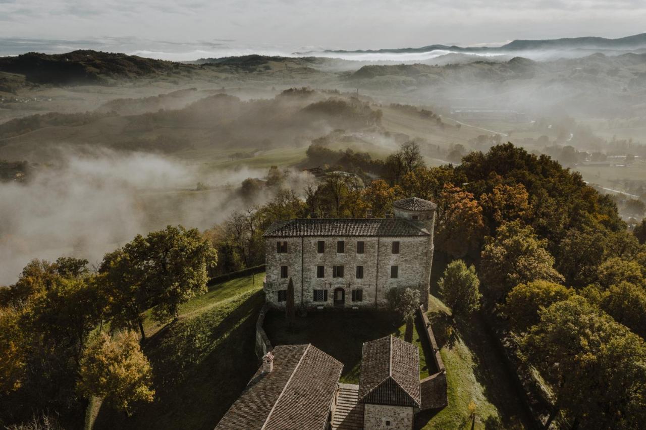Castello Di Viano Villa ภายนอก รูปภาพ