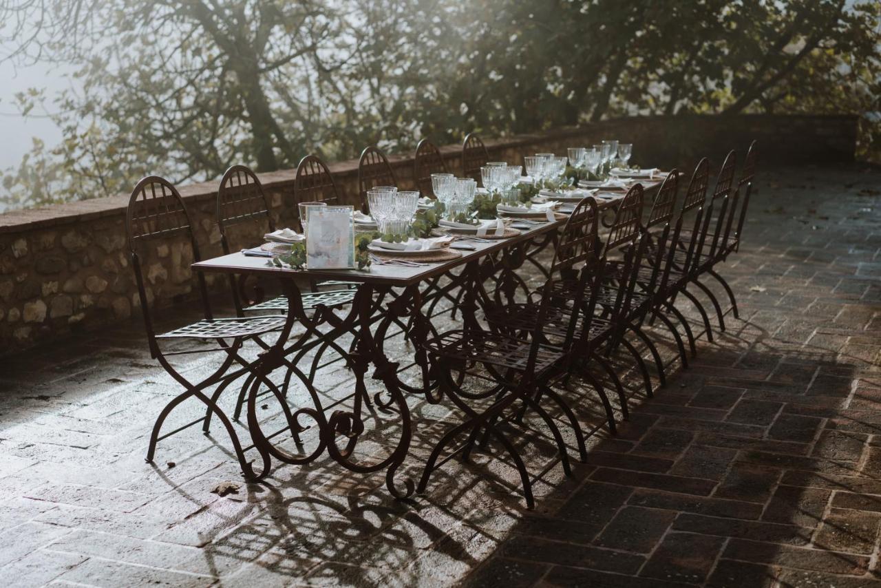 Castello Di Viano Villa ภายนอก รูปภาพ