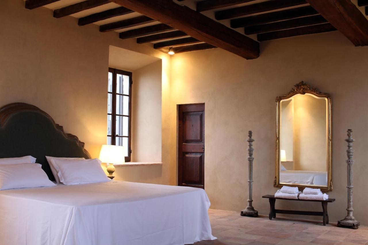 Castello Di Viano Villa ภายนอก รูปภาพ