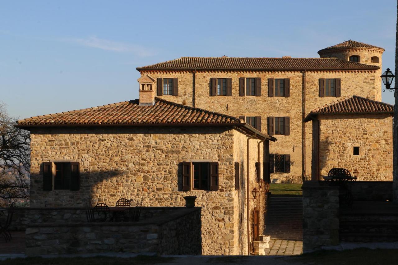 Castello Di Viano Villa ภายนอก รูปภาพ