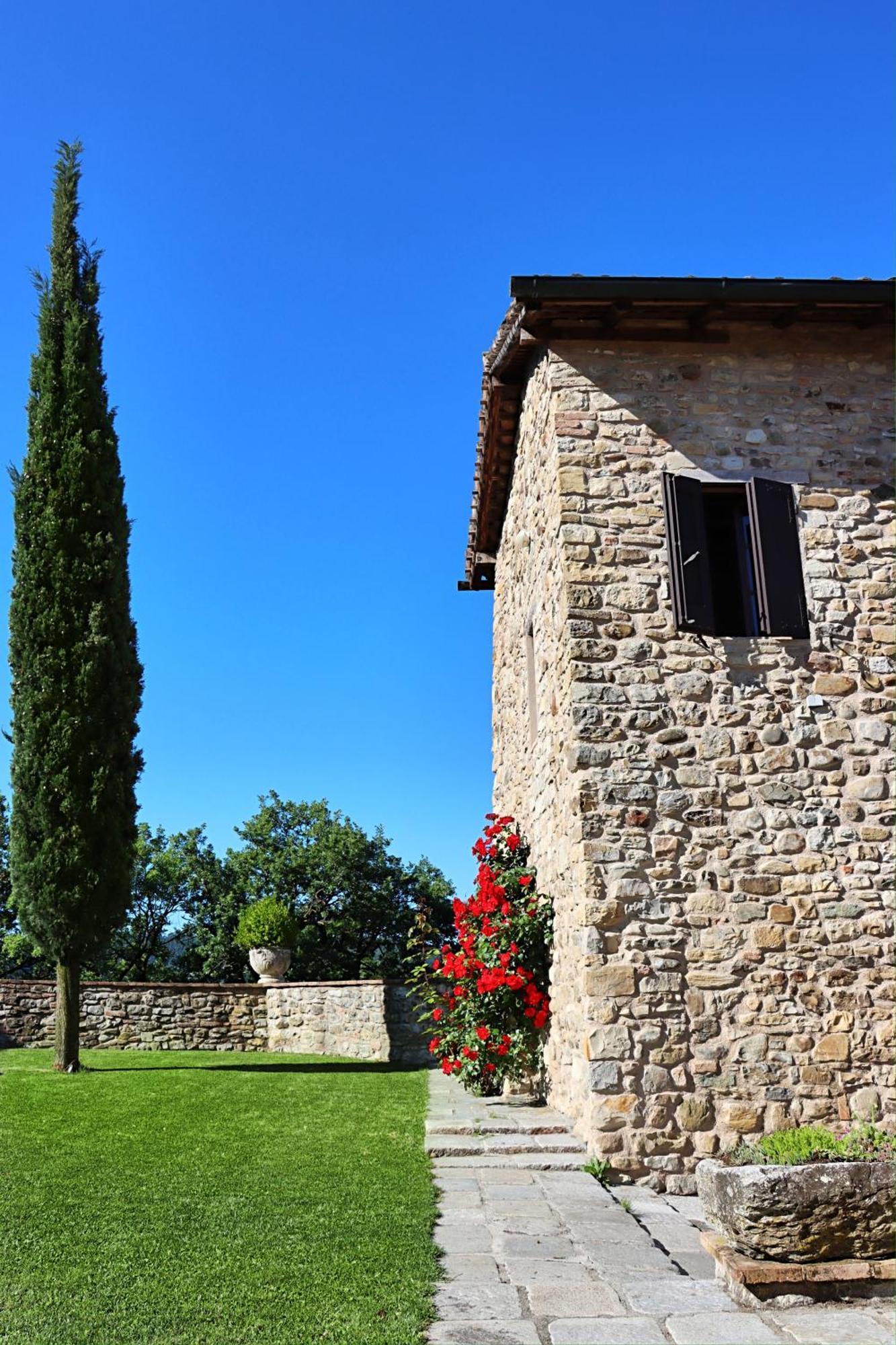 Castello Di Viano Villa ภายนอก รูปภาพ