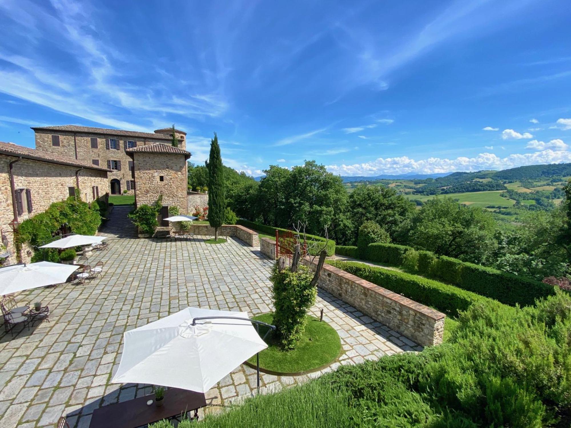 Castello Di Viano Villa ภายนอก รูปภาพ