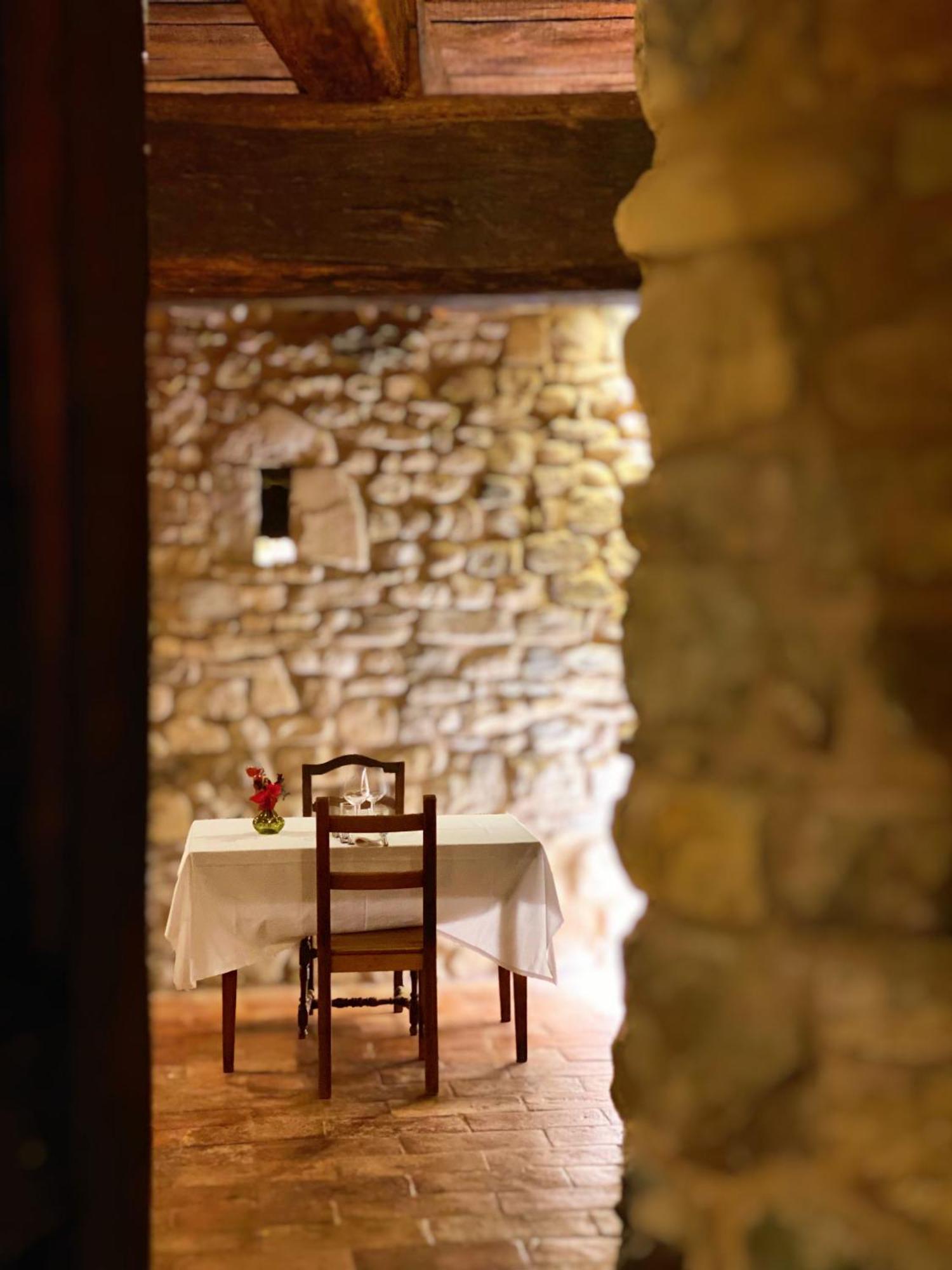 Castello Di Viano Villa ภายนอก รูปภาพ
